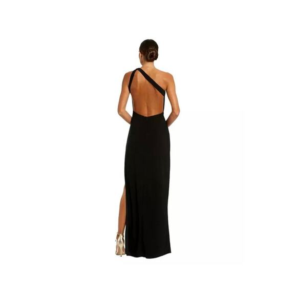 Mac Duggal Women's One Shoulder Gown with Sheer Embellished Cut Out (new) $298 - Picture 2 of 6